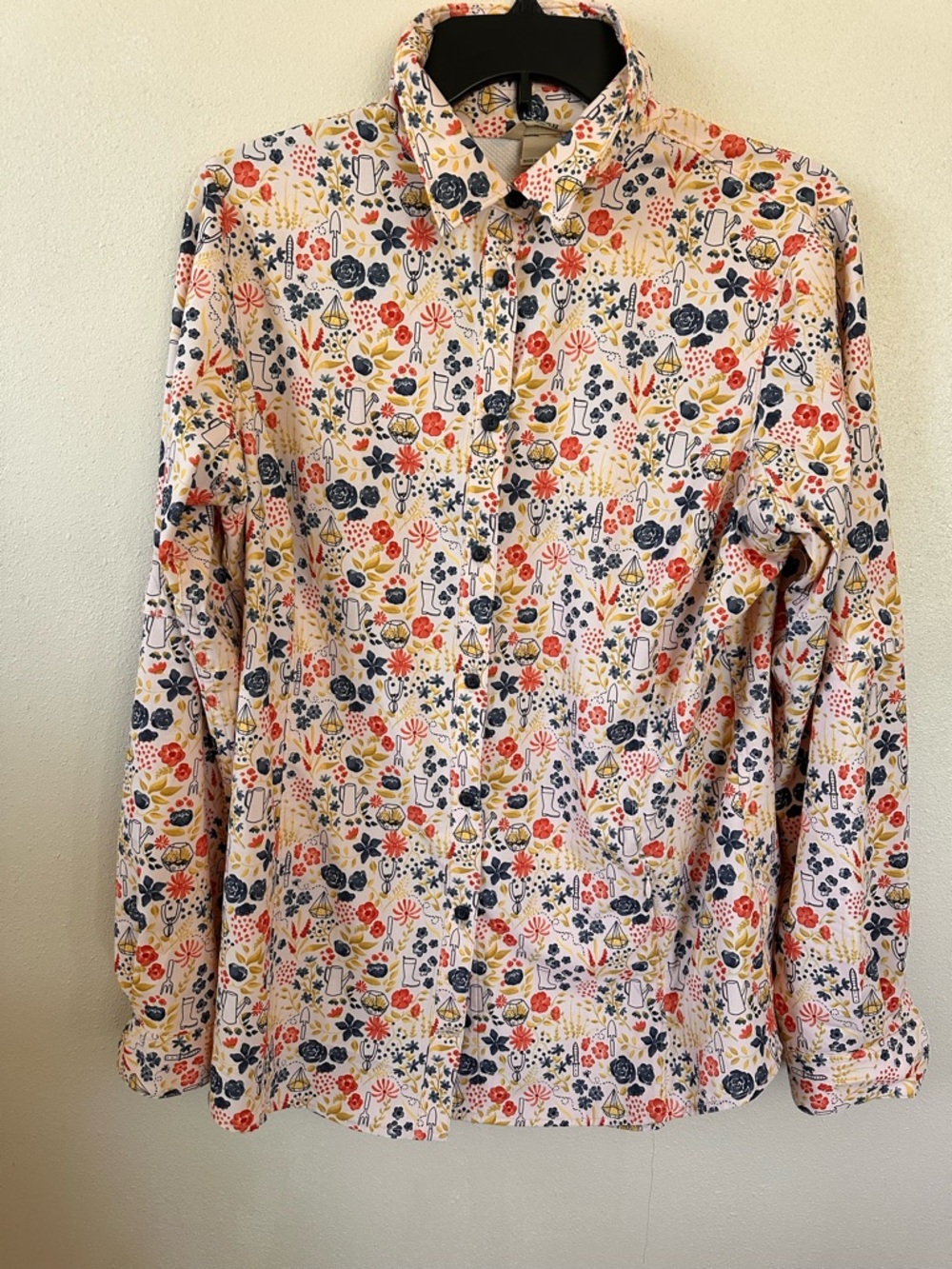 Duluth Trading Co. - Floral Garden Print Long Sleeve Button Down Shirt Sz Medium